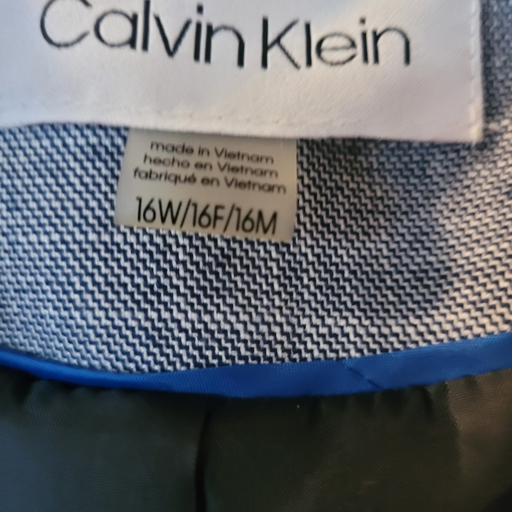 Calvin Klein size 16W Pant Suit